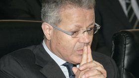 Education minister sticks to the exams timetable despite protests