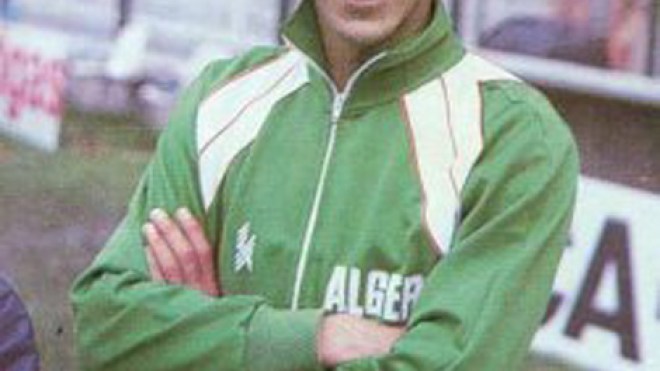 لقطة‮ ‬غيرت‮ ‬تاريخ‮ ‬الكرة..بن‮ ‬الشيخ‮ ‬سجل‮ ‬هدفا‮ ‬في‮ ‬مرمى‮ ‬خالف؟