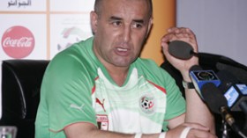 بن‭ ‬شيخة‭ ‬مدربا‭ ‬للإفريقي‭ ‬التونسي‭ ‬إلى‭ ‬غاية‭ ‬جوان‭ ‬2013‭ ‬