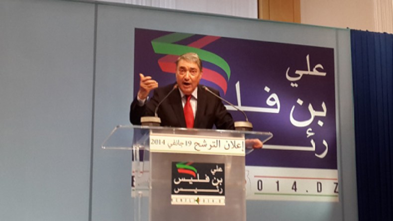 بن فليس يدعو الشباب إلى تغيير سلوكه تجاه الإنتخابات