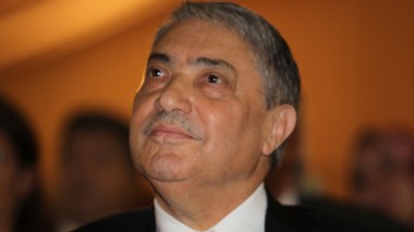 Benflis rencontre Tayeb El Houari et Tahar Benbaïbeche