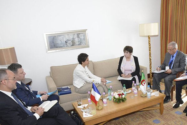 Education: Algeria follows French schools model