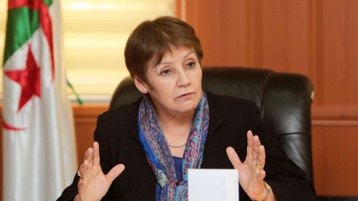 من يلعب باستقرار البلاد؟