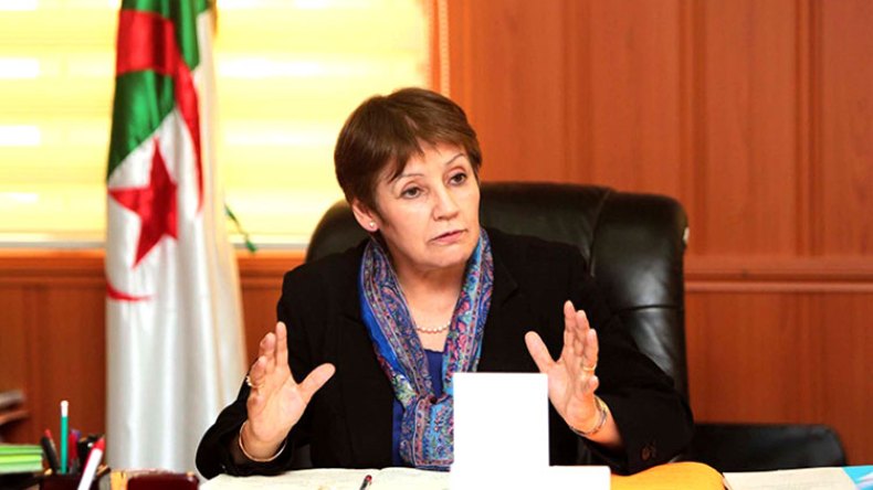 بن غبريط: لا وجود لمقترح حذف سورة الإخلاص