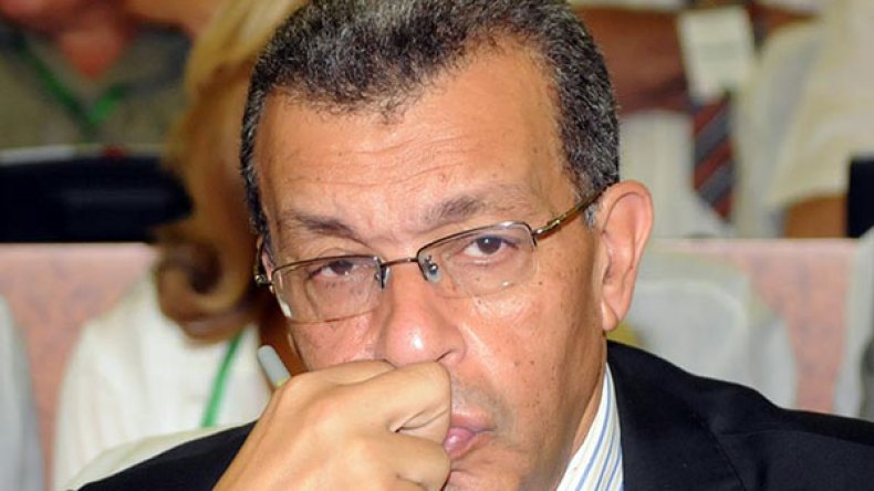 سنفضحك أمام الشعب.. يا بن خالفة!
