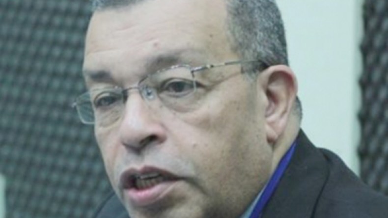 بنوك أعمال لتمويل المشاريع ولا ملايير إضافية لشراء السلم الاجتماعي