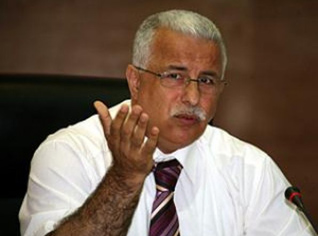 Algérie: 16 mds de dollars pour relancer l'industrie publique