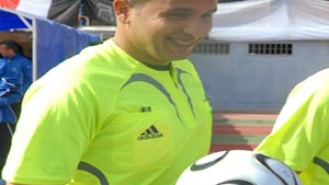 بنوزة: “راض على مشواري ويبقى هدفي المونديال”