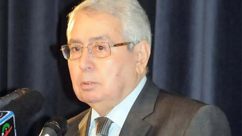 بن صالح: “ثقافة اللا أصبحت مستهلكة.. ومشاورات الدستور ستبلغ غايتها”