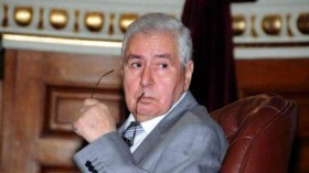سيناتور‮ ‬ينتقد عمل هيئة بن صالح في‮ ‬سابقة هي‮ ‬الأولى من نوعها