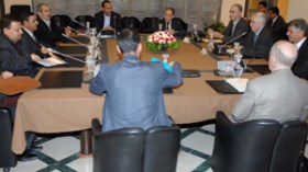 الطبقة السياسية تحذر من عودة الاحتقان والحكومة تتحمل مسؤولية تهميش المقترحات