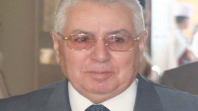 بن صالح يسترضي خصوم أويحيى
