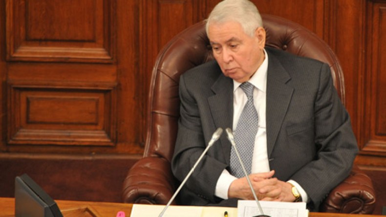 خصوم أويحيى يوجّهون “آخر إنذار” لبن صالح
