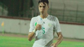 بن سبعيني يملك المؤهلات لكسب مكانته مع المنتخب الوطني