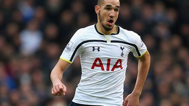 مدرب توتنهام يتحسر على إصابة بن طالب