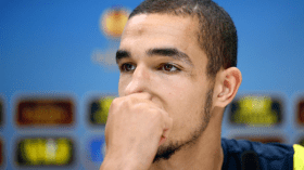 بن طالب سيتابع مواجهة البايرن من الدكة