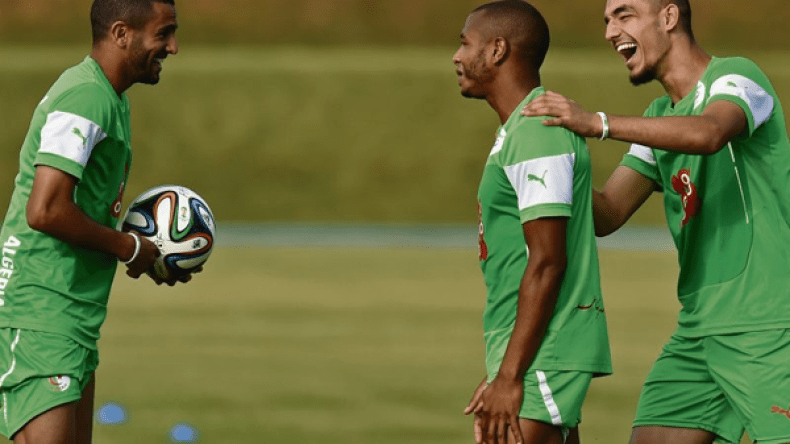 بن طالب وبراهيمي يلتحقان بتربص سيدي موسى في انتظار وصول غزال