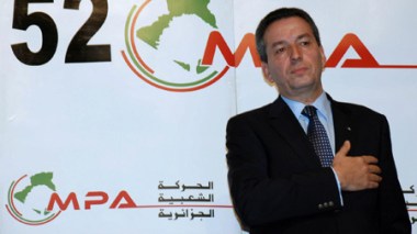 Ben Younes: “Parties seek to create problems between Bouteflika and army”