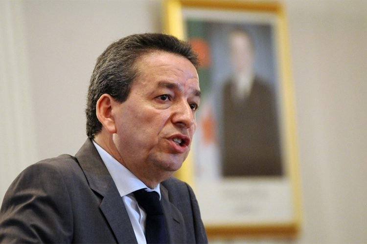 La sortie de Benyounès: est-ce une provocation ou un changement de camp?