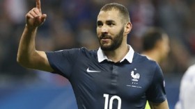 بن زيمة للعدالة الفرنسية: متى ينتهي هذا الحفل التنكّري؟!