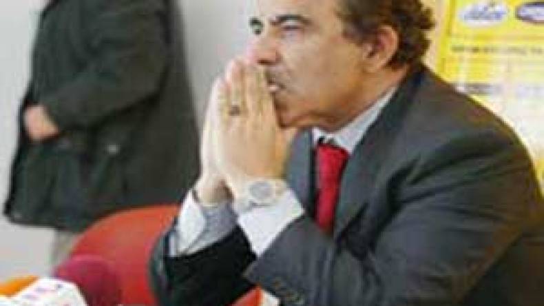 عمار سويح يخلف البنزرتي في لقاء الجزائر