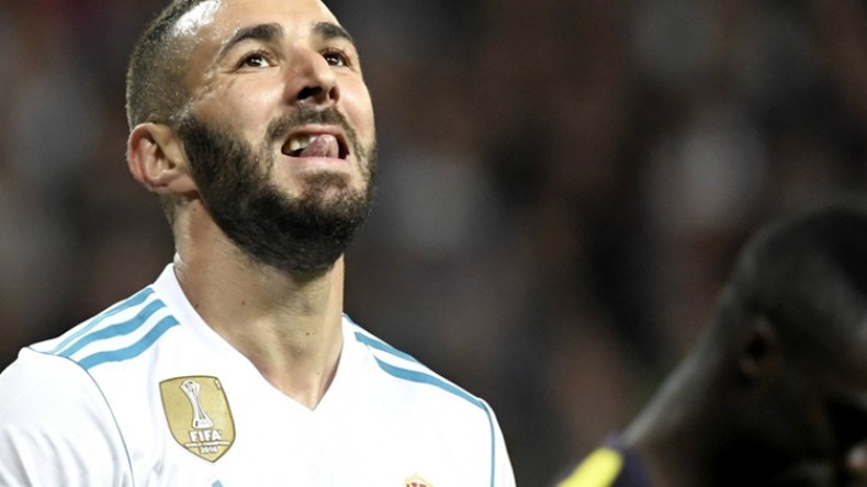 كل الجرائم ألصقت ببن زيمة الذي لم يحصل على بطاقة حمراء في حياته