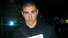 5 عرب بينهم جزائريان ضمن اللائحة الأولية للديوك