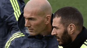 بن زيمة يزيد من متاعب زيدان