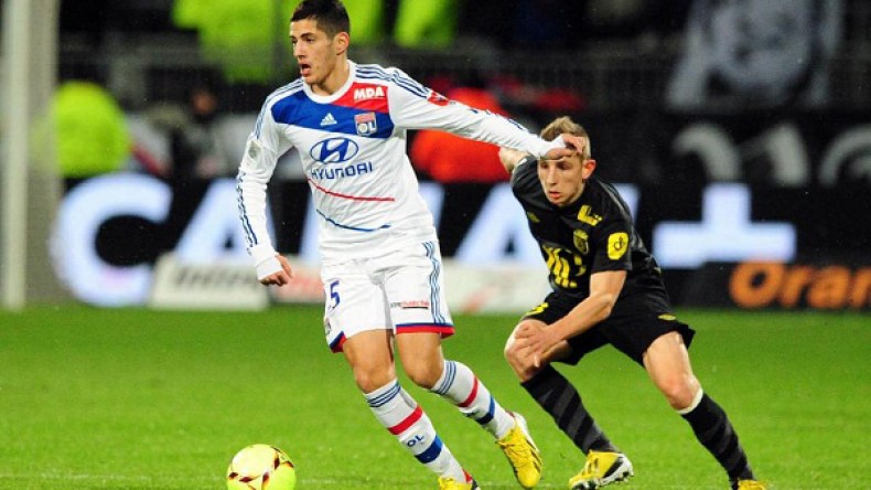 بن زية ينتقل رسميا إلى ليل لأربعة مواسم