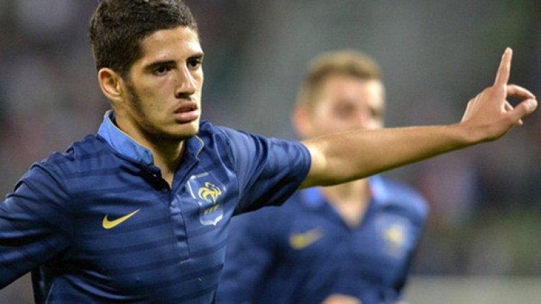 بن زية: الجزائر ليست من أولوياتي وفقير اتخذ القرار الصائب