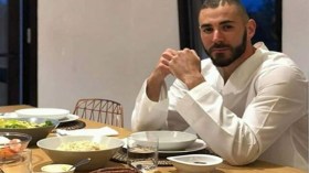 بن زيمة للصائمين: “صح فطوركم”