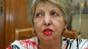 فتيحة باربار: سأرتدي الحجاب