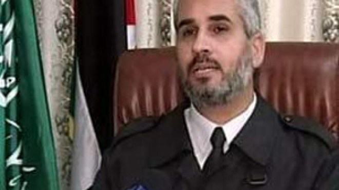 العبرة ليست بالخطب والأقوال وإنما بالأفعال