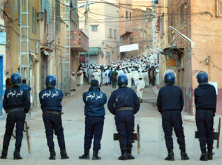 Berriane: Des dizaines de blessés malgré l’accord de réconciliation