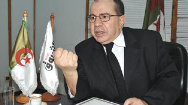 Ministre de l’Agriculture : « l’Algérie cessera les importations de blé pour l’année 2007 /08 en raison de ses stocks considérables ».