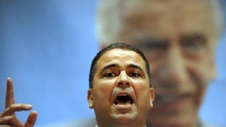 القوى الاشتراكية تتشاور مع أويحيى حول الدستور هذا الثلاثاء