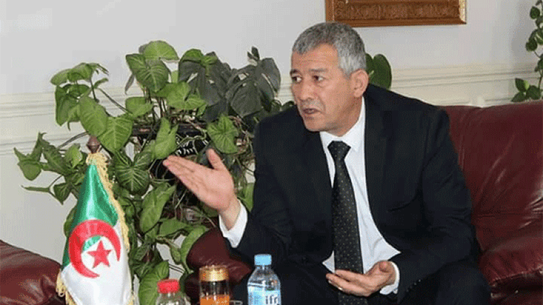 رئيس بلدية الجزائر الوسطى يلتحق بالأفلان