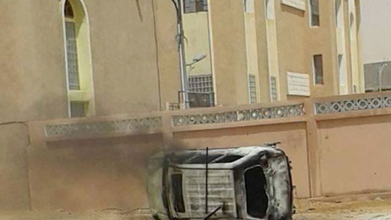 مجهولون يحرقون سيارة برلماني أمام منزله بغرداية