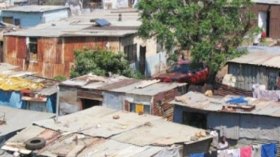 60 عائلة بحي ديار الغرب في عين طاية يطالبون بملكية سكناتهم