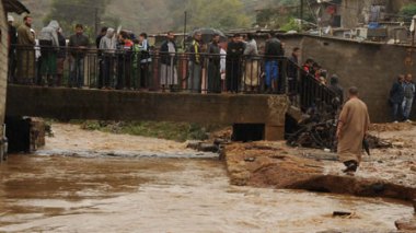 Les inondations inquiètent les habitants des bidonvilles
