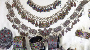 Tizi Ouzou : 9e Fête du bijou en argent d’Ath Yenni