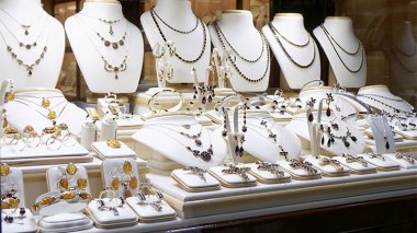 Over 200 Gold Workshops Face Bankruptcy In Algeria