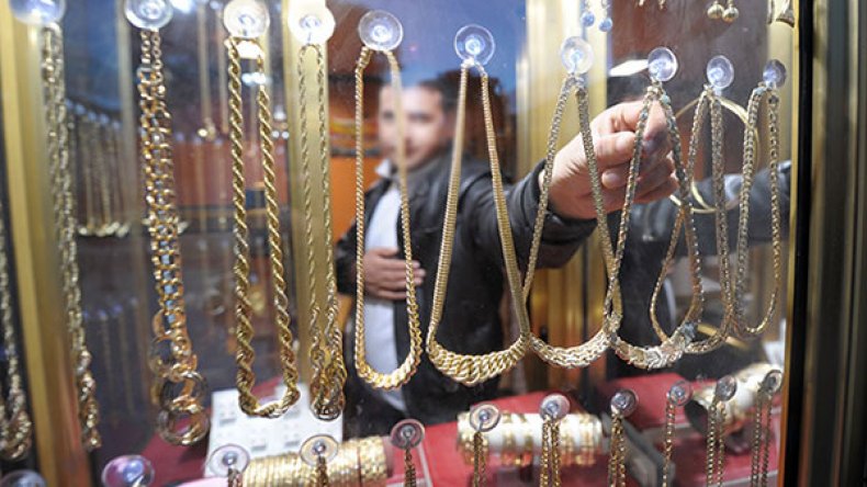 هكذا وظّف قاصر “السيلفي” في السطو على مجوهرات عجوز!