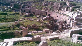 اكتشاف 40 موقعا أثريا بمنطقة “بلاد الحدبة” ببئر العاتر