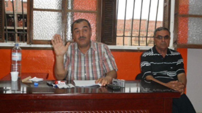 رئيس‭ ‬اتحاد‭ ‬بسكرة‮ ‬يقاضي‭ ‬لاعبين‭ ‬ومدربا‭ ‬ووسطاء‭ ‬