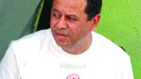 بسكري‭ ‬غاضب‭ ‬من‭ ‬بوعيشة،‭ ‬بوخلوف‭ ‬وعماري