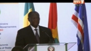 Bissau : la junte accepte une transition de 12 mois et une force ouest-africaine