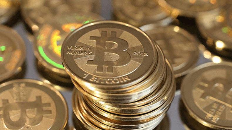 الحكومة تمنع التعامل بـ”البتكوين”