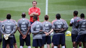 المدرب بلان للاعبيه: أبحروا في الأنترنيت بحذر فالصحافة تتربّص بكم!