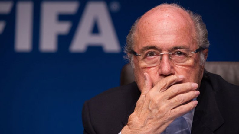 رسالة وراء الإطاحة بالعجوز السويسري بلاتير من على رأس “الفيفا”